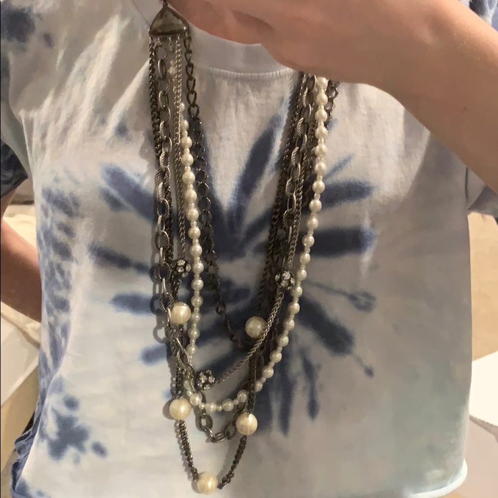 PEARL AND CHAIN NECKLACE